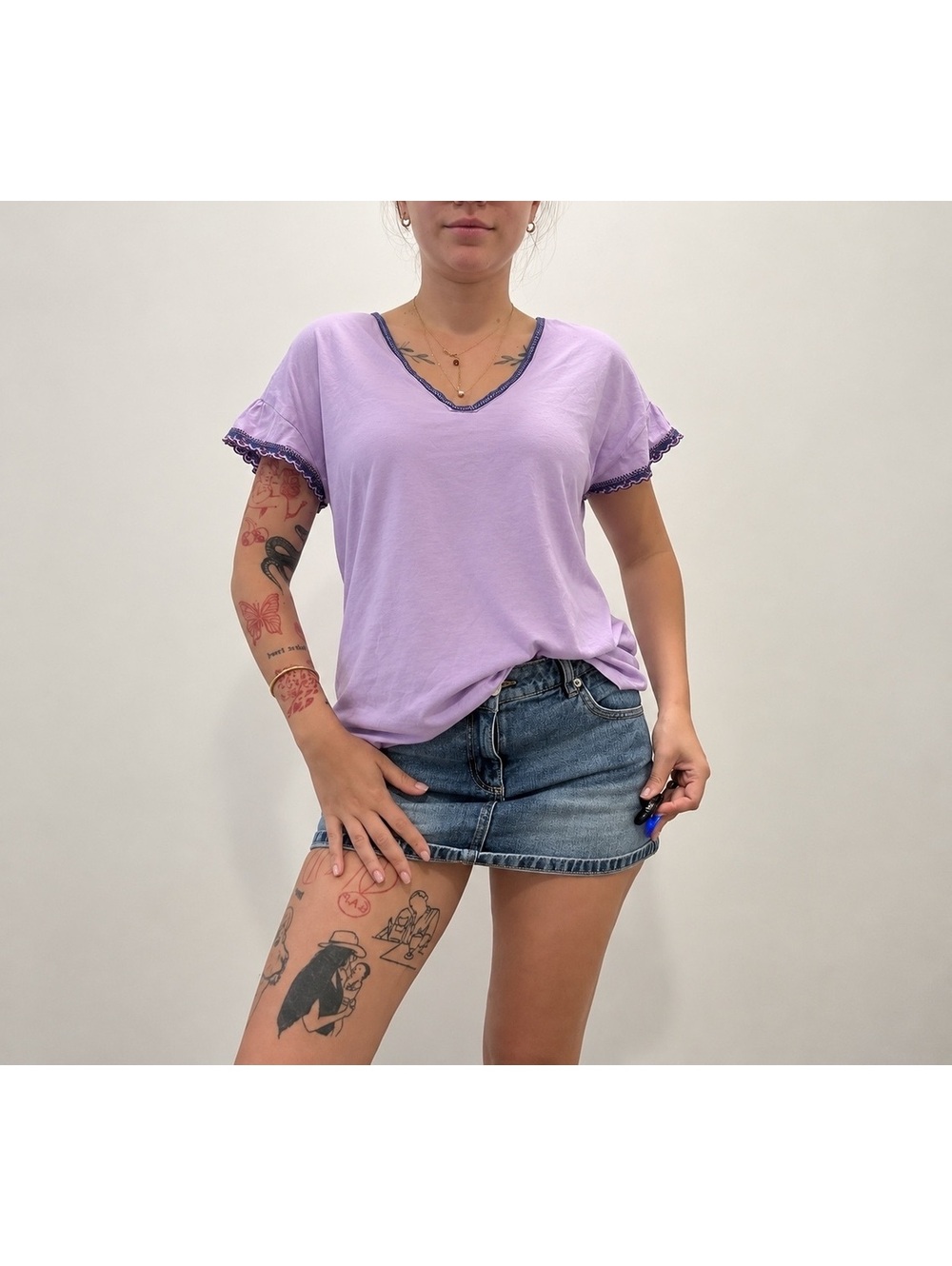 Vintage-Inspired Lavender Ruffle Trim Top